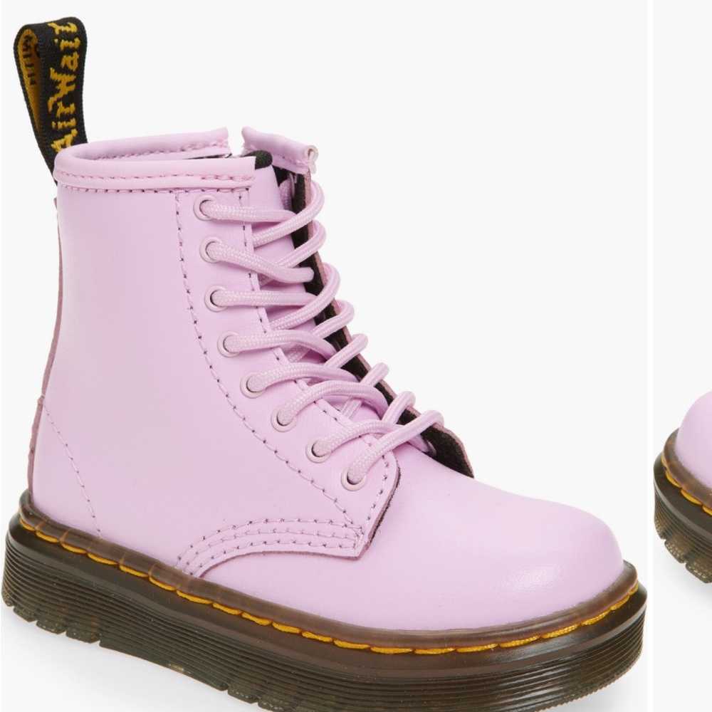 Dr. Martens Kids Boots in Light Pink